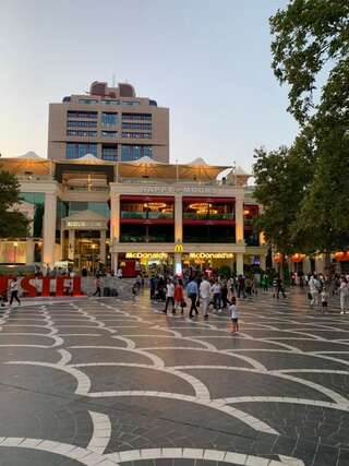 Апартаменты Apartment VİP Tarqovu centr Баку Апартаменты-95